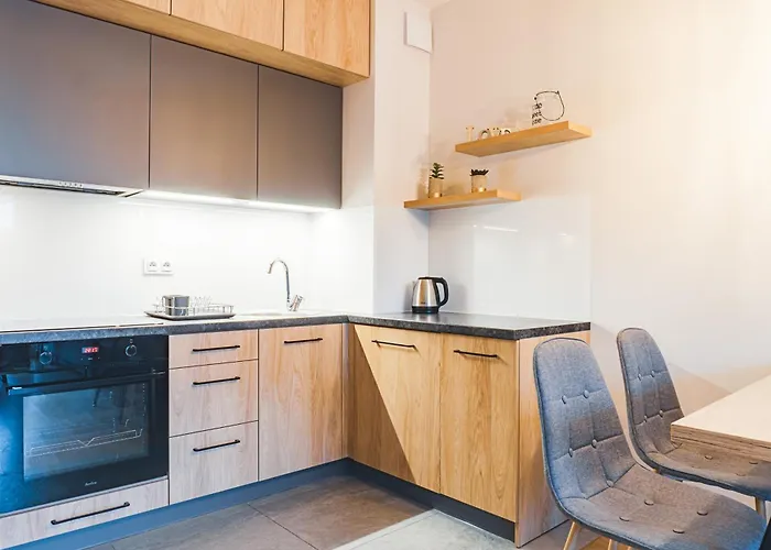 Apartament Słoneczny - Bardzo Blisko Plaży I Centrum Jastrzębia Góra